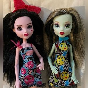 Monster High Emoji Dolls